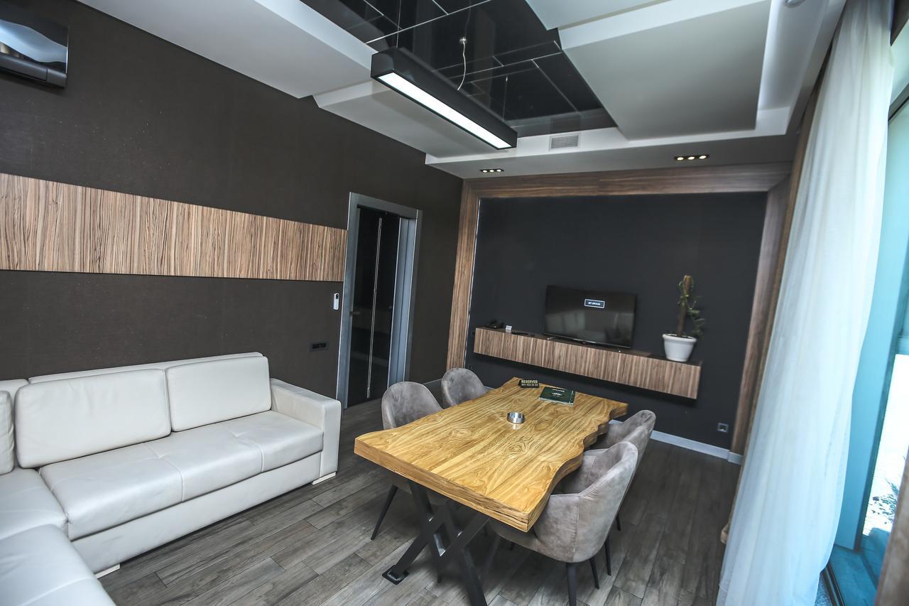 Armada Villa Hotel Zabrat 외부 사진